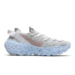 Nike WOMEN'S SPACE HIPPIE 04
