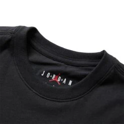 Air Jordan HOLIDAY S/S CREW 8 Air Jordan HOLIDAY S/S CREW -Bodega jordanHOLSSCREWRATTANSDV1433 010 3