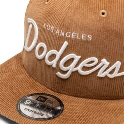 NEW ERA 9FIFTY LOS ANGELES DODGERS SCRIPT CORDUROY CAP -Bodega newera950CORDSCRIPT13494LOSDODXBRXBROS60296559 4