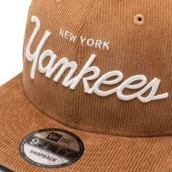 NEW ERA 9FIFTY NEW YORK YANKEES SCRIPT CORDUROY CAP -Bodega newera950CORDSCRIPT13494NEYYANXBRXBROS60296553 4
